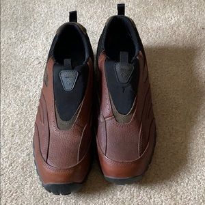 Men’s WOLVERINE steel toed shoes SZ  11 medium